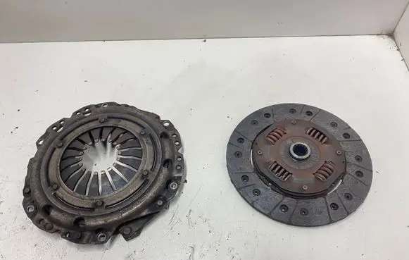 Opel Astra G Pressure plate 8905784920 90578492