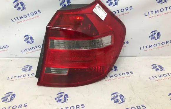 BMW 1 E81 E87 Rear/tail lights 7154956
