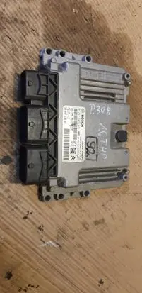 Peugeot 308 Engine control unit/module ECU 9666319580