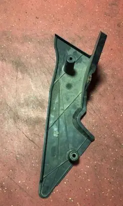 BMW 5 E60 E61 Fuel tank bottom protection 7124555