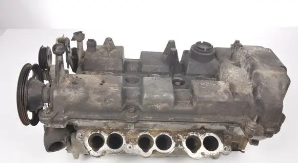 Ford Mondeo Mk III Engine head 1S7E-6C064-AE