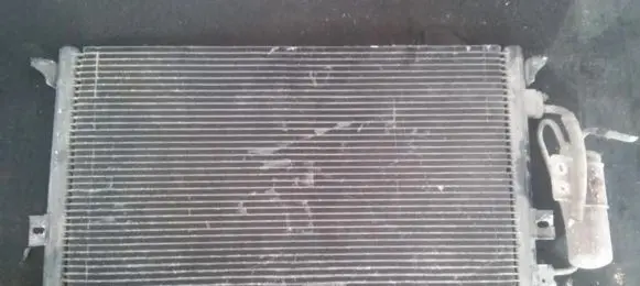 Chrysler Voyager A/C cooling radiator (condenser) 4682589 t589332423