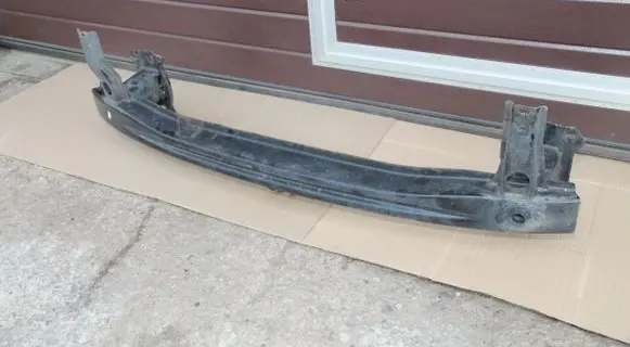 Volkswagen Caddy Front bumper cross member 1T0807109B 250R112
