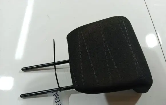 Opel Astra H Front seat headrest 