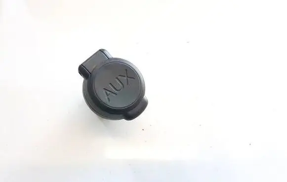 Citroen C5 USB socket connector 96647952XT