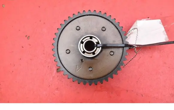BMW 7 F01 F02 F03 F04 Crankshaft pulley 7598002