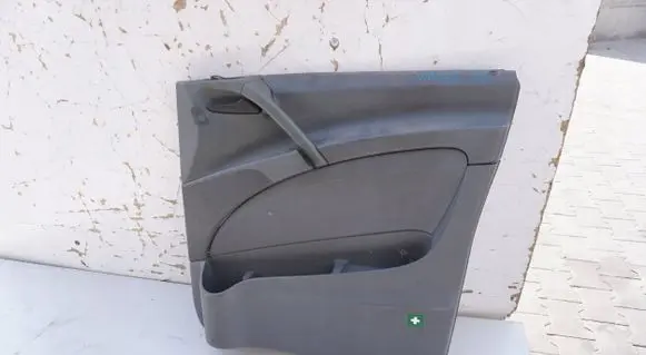 Mercedes-Benz Vito Viano W639 Front door card panel trim SKO62915