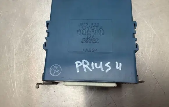 Toyota Prius (XW20) Other control units/modules 8961847011 1238000100