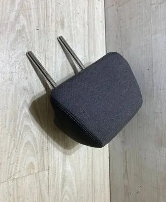 Nissan Qashqai J12 Rear seat headrest 