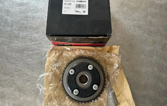 Mercedes-Benz C W203 Crankshaft position gear MAXGEAR 541498