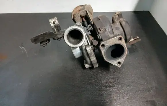 BMW 5 E39 Turbo 4541915015S