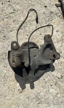 Iveco Daily 45 - 49.10 Front wheel hub spindle knuckle