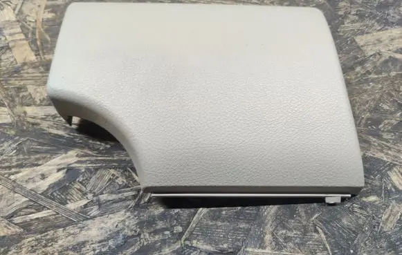 Nissan Tiida C11 Dashboard side end trim 68421EM01A