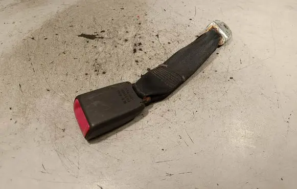 Nissan Navara D40 Rear seatbelt buckle B480E034501