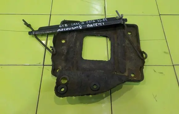 Lancia Beta Battery box tray CL2
