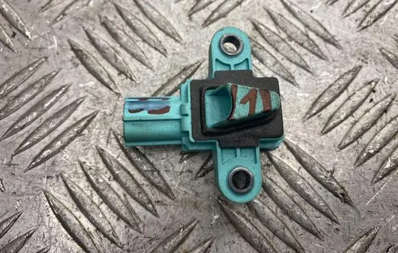 Audi A4 S4 B8 8K Airbag deployment crash/impact sensor 8K0955557C