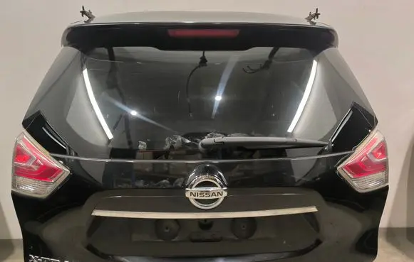 Nissan X-Trail T32 Tailgate/trunk/boot lid 