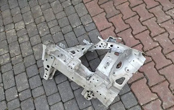 Opel Astra K Side car body part 5O5P5L5E5X1339