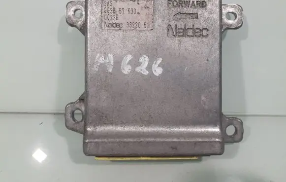Mazda 626 Airbag control unit/module 3322051