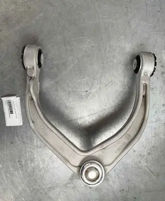 Volvo XC60 Front upper control arm/wishbone 32395243 31360633 32424507