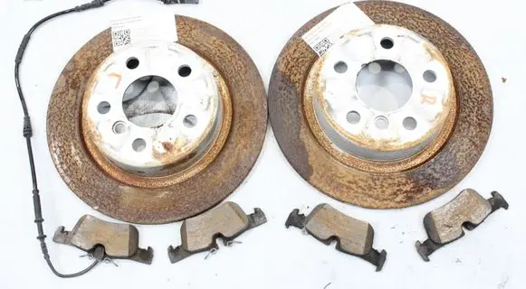 BMW 1 F40 Rear brake disc