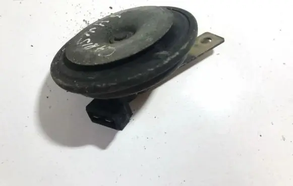 Mitsubishi Carisma Horn signal