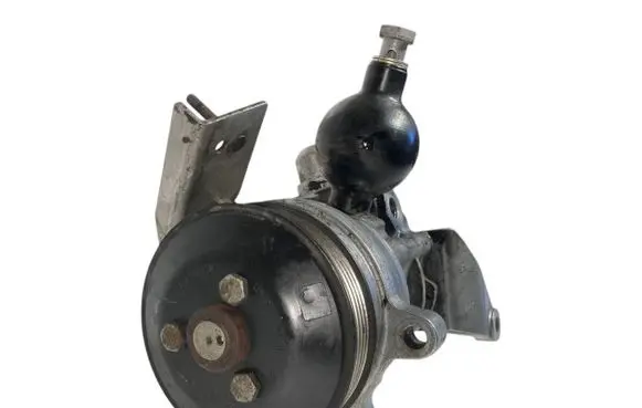 BMW 5 E60 E61 Power steering pump 7516620 32427516620 7530316