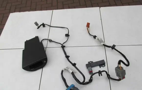 Ford Kuga I EUR ISO radio connector 8M5T15K857ACC
