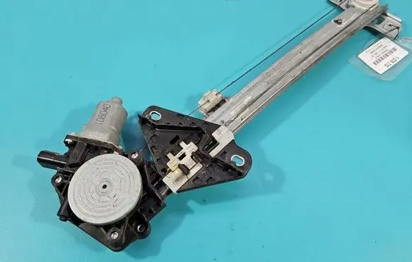 Honda CR-V Rear door window regulator with motor IMPRK1578770