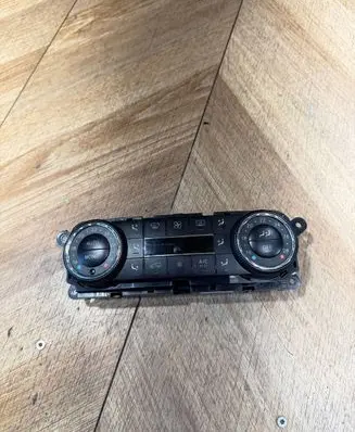 Mercedes-Benz GL X164 Climate control unit A2518209989 5HB96491522 A2518203989