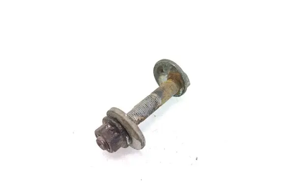 Mitsubishi Outlander Rear suspension camber bolt 