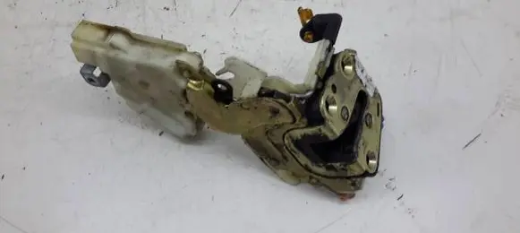 Nissan Almera Tino Front door lock 8055361U66