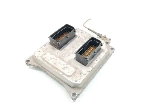 Opel Vivaro Engine control unit/module 55355631