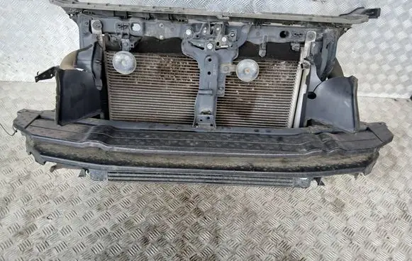 Renault Koleos I Radiator support slam panel