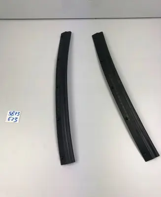 Volkswagen Touran III Engine compartment rubber 5TA823709A