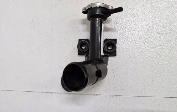 KIA Rio Engine coolant pipe/hose