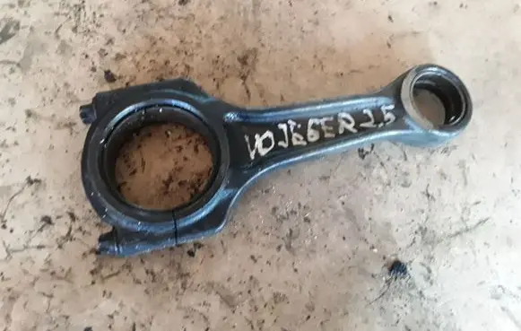 Chrysler Voyager Connecting rod/conrod NOCODE