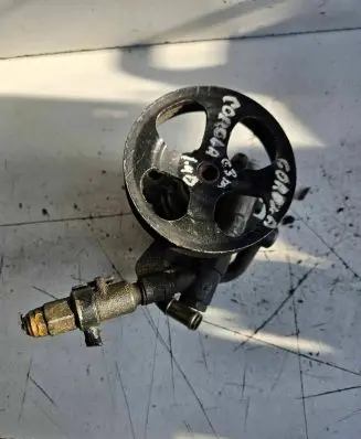 Toyota Corolla E120 E130 Power steering pump