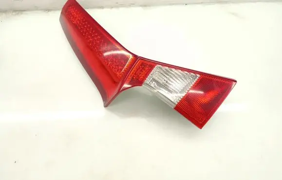 Volvo V70 Tailgate rear/tail lights 