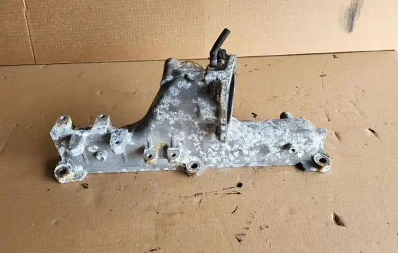 Mitsubishi ASX Intake manifold