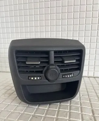 Peugeot 508 Rear air vent grill 9686453677