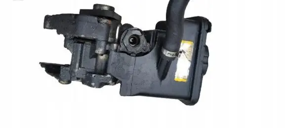 BMW 5 E39 Power steering pump