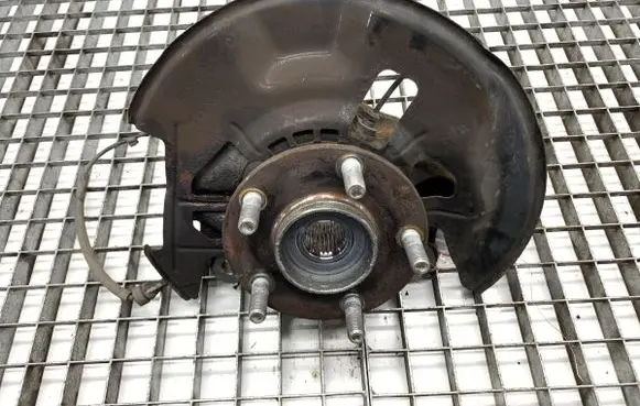 Mazda CX-3 Front wheel hub spindle knuckle 