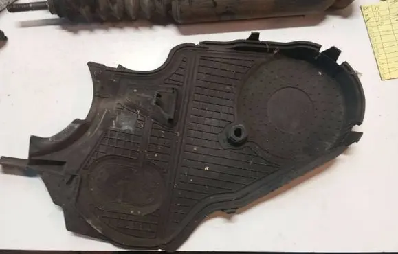 Volvo V70 Timing belt guard (cover) 30731283