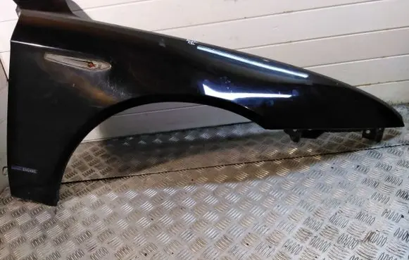 Alfa Romeo 159 Fender