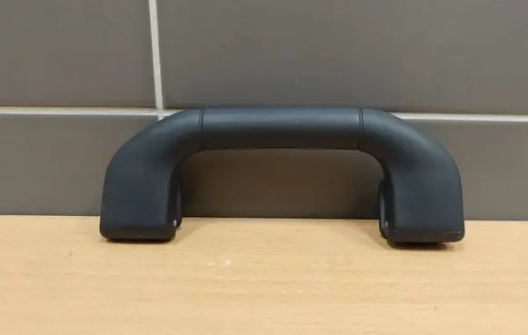 Mercedes-Benz C W204 Front interior roof grab handle A2048100051