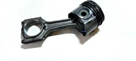 Opel Vectra C Piston with connecting rod R90400