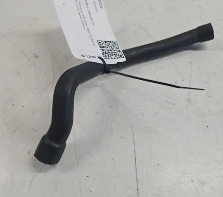 Mercedes-Benz C W203 Breather hose/pipe A2710160481