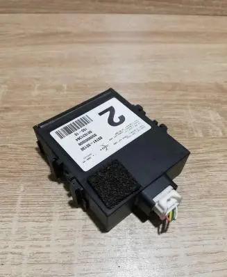 Toyota Auris 150 Door control unit/module 8974102130