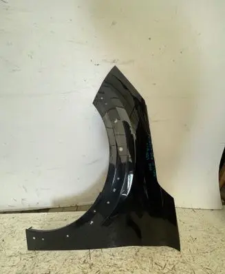 Peugeot 208 Fender